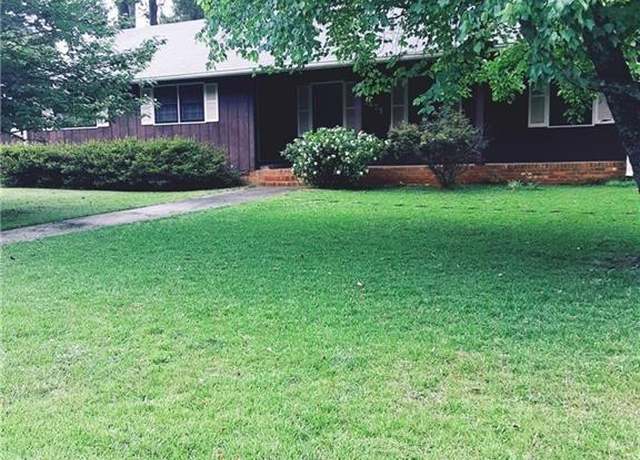 Property at 5475 Morning Creek Cir, Atlanta, GA 30349, 3 beds, 2 baths