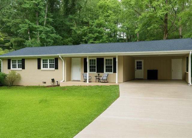 Property at 3854 Bright Star Rd, Douglasville, GA 30135, 3 beds, 2 baths