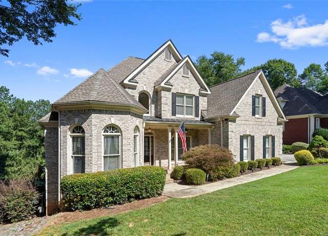 Property at 1640 Settindown Dr, Roswell, GA 30075, 5 beds, 4 baths
