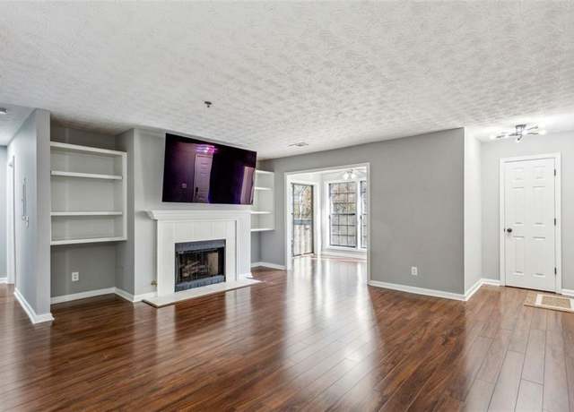 Property at 2838 Vinings Central Dr SE #148, Atlanta, GA 30339, 2 beds, 2 baths