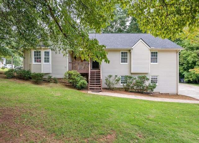Property at 1152 Bailing Dr, Lawrenceville, GA 30043, 3 beds, 2 baths