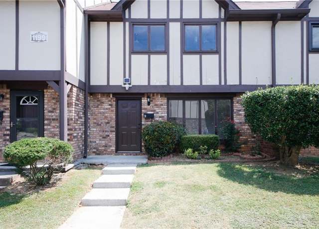 Property at 1199 Ashborough Dr SE Unit K, Marietta, GA 30067, 3 beds, 1.5 baths