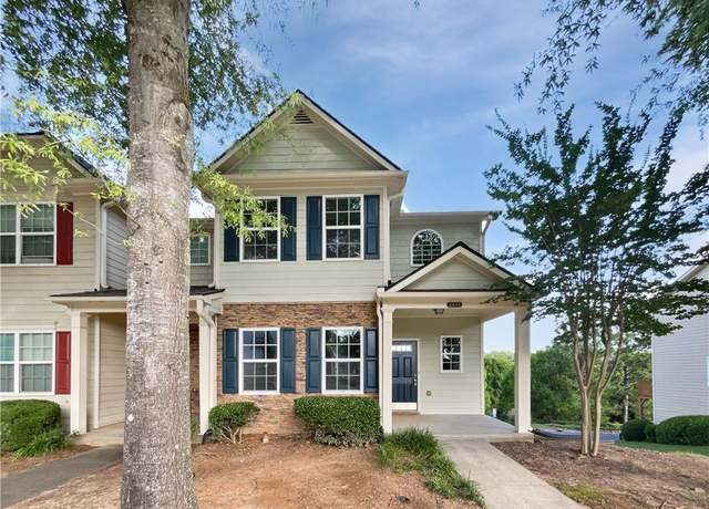 Property at 2438 Suwanee Pointe Dr, Lawrenceville, GA 30043, 2 beds, 2.5 baths