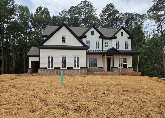 Property at 3425 Dr Bramblett Rd, Cumming, GA 30028, 5 beds, 4.5 baths