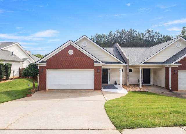 Property at 21 Stony Oak Drive Dr, Newnan, GA 30263, 2 beds, 2 baths