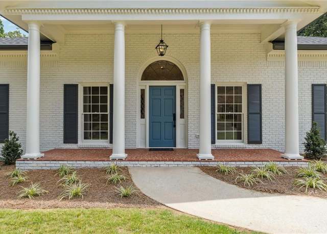 Property at 5631 Queensborough Dr, Atlanta, GA 30338, 5 beds, 3.5 baths