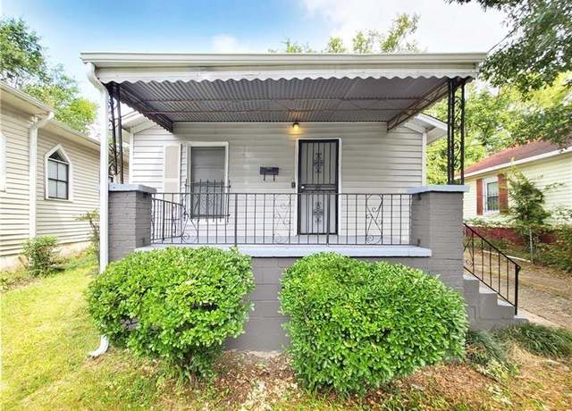 Property at 571 Grant St SW, Atlanta, GA 30315, 2 beds, 1 bath