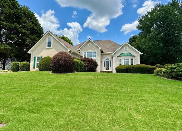 Property at 1255 Castle Pointe Ln, Grayson, GA 30017, 3 beds, 3 baths