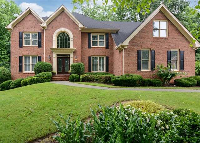 Property at 5404 Chaversham Ln, Peachtree Corners, GA 30092, 6 beds, 5 baths