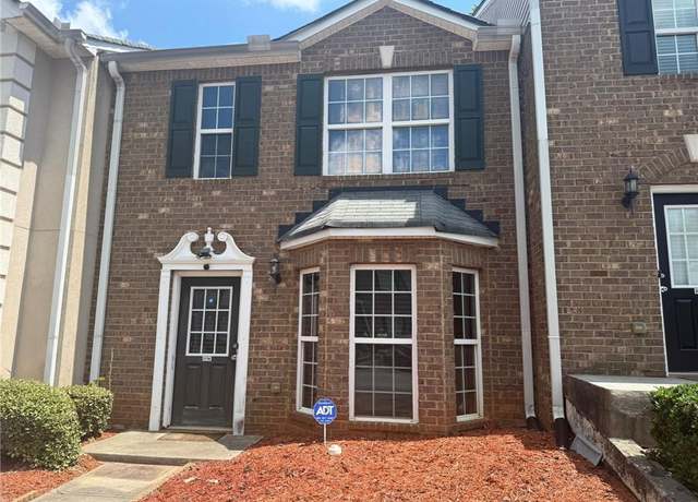 Property at 2738 Valley Green Dr, Gainesville, GA 30504, 3 beds, 1.5 baths