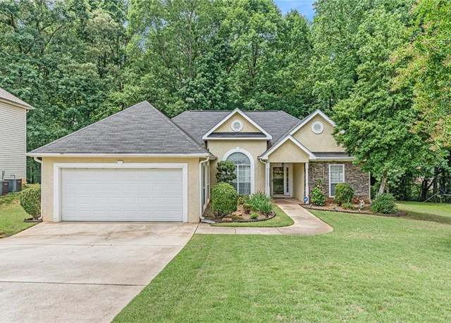 Property at 1335 Vine Cir, Mcdonough, GA 30253, 3 beds, 2 baths