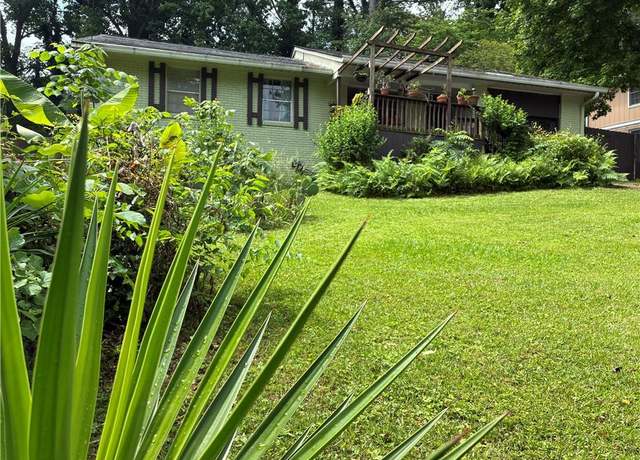 Property at 3291 Shady Oak Dr, Atlanta, GA 30340, 3 beds, 2 baths
