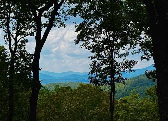 Property at 133 Pine Ridge Rd, Ellijay, GA 30540, 3 beds, 3.5 baths