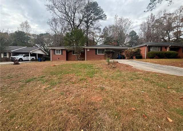 Property at 2893 Heather Dr, Atlanta, GA 30344, 3 beds, 2 baths