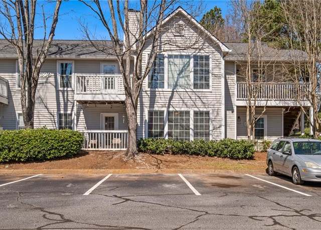 Property at 308 Gettysburg Pl, Atlanta, GA 30350, 2 beds, 2 baths