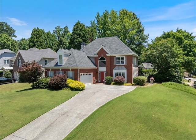 Property at 3820 Ridge Point Dr, Suwanee, GA 30024, 4 beds, 2.5 baths