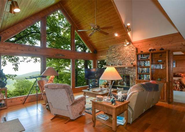 Property at 1115 Wild Turkey Blf, Jasper, GA 30143, 3 beds, 3.5 baths