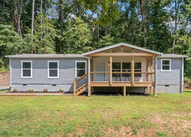 Property at 2859 Fortner Rd, Ball Ground, GA 30107, 3 beds, 2 baths