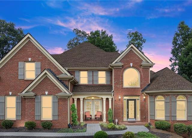 Property at 1020 Grace Ct, Suwanee, GA 30024, 7 beds, 4.5 baths