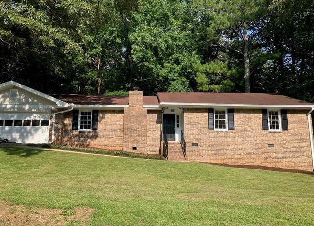 Property at 470 Ovara Ct, Stone Mountain, GA 30088, 3 beds, 2 baths