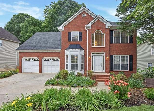 Property at 2018 Township Dr, Woodstock, GA 30189, 5 beds, 3.5 baths