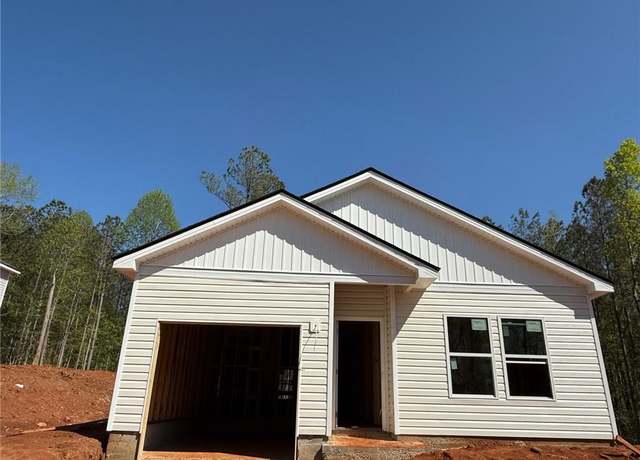 Property at 451 Courthouse Park Dr, Temple, GA 30179, 4 beds, 2 baths