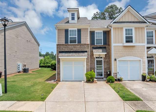 Property at 1936 Lakeshore Overlook Circle Cir NW, Kennesaw, GA 30152, 3 beds, 2.5 baths