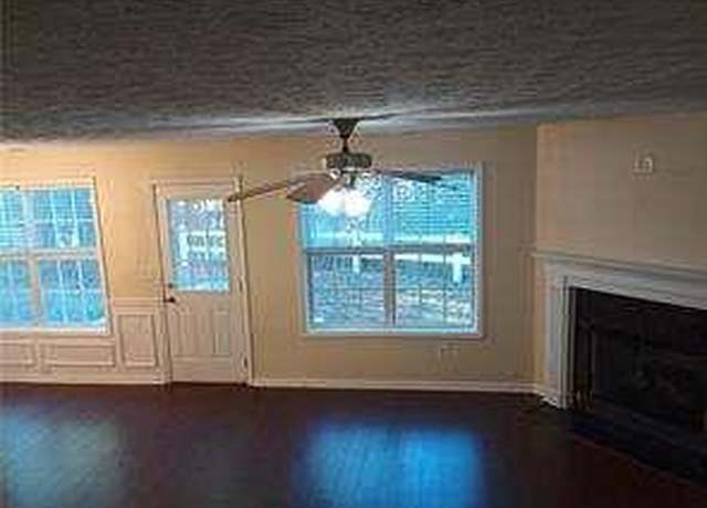 Property at 6398 Shadow Sq, Lithonia, GA 30058, 3 beds, 3 baths