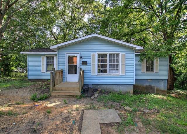 Property at 713 Church St, Rockmart, GA 30153, 3 beds, 2 baths