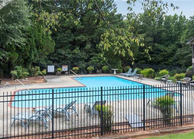 Property at 4096 Stillwater Dr, Duluth, GA 30096, 2 beds, 2 baths