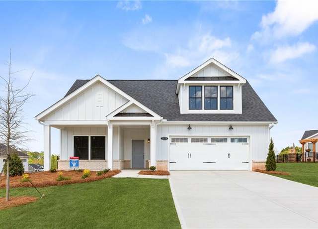 Property at 5225 Ginger Rose Ct, Cumming, GA 30028, 3 beds, 3 baths