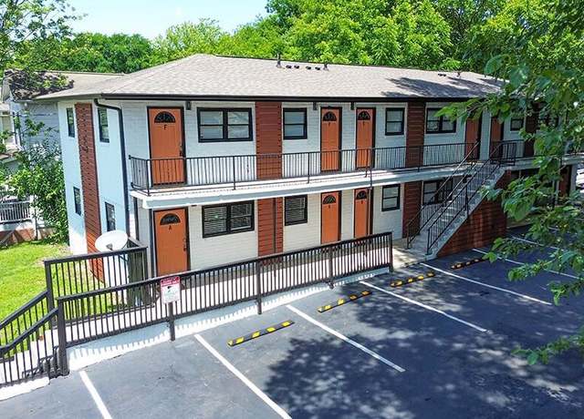 Property at 692 Smith St SW, Atlanta, GA 30310, 2 beds, 1 bath