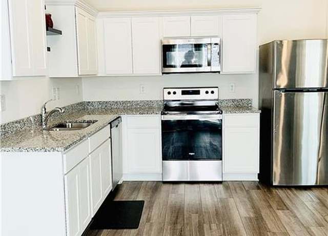 Property at 2633 Coventry St SW, Atlanta, GA 30331, 3 beds, 2.5 baths