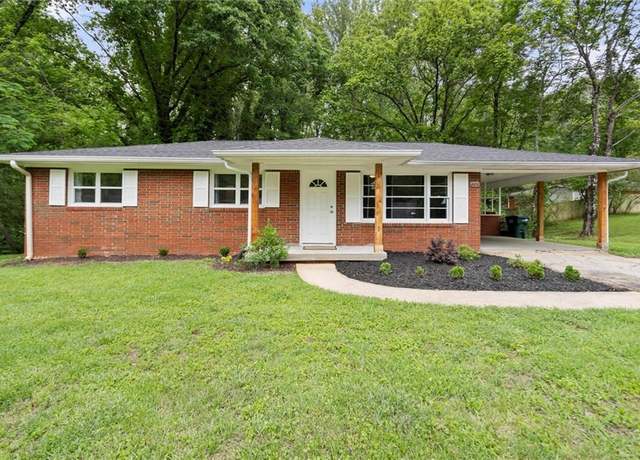 Property at 52 Cane Creek Valley Rd, Dahlonega, GA 30533, 3 beds, 2 baths
