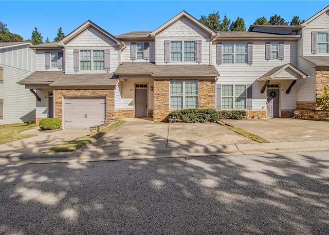 Property at 4273 High Park Ln #15, Atlanta, GA 30344, 3 beds, 2.5 baths