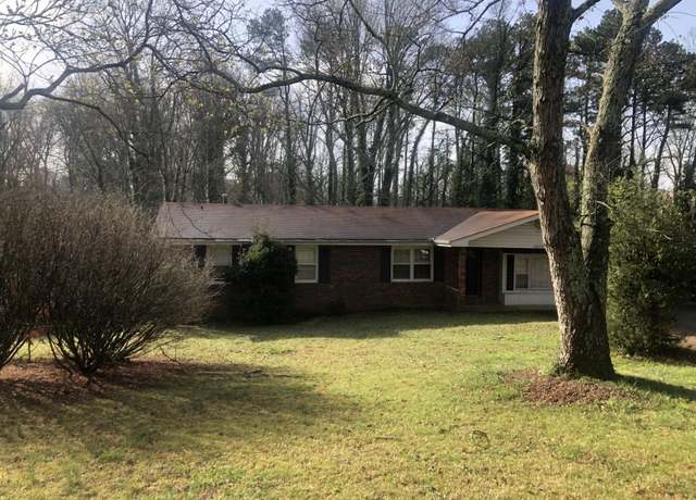 Property at 2076 Dobbins Dr NW, Kennesaw, GA 30144, 3 beds, 2 baths