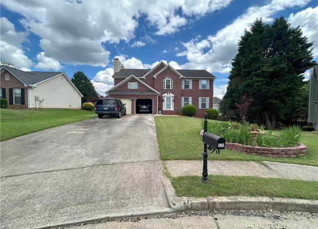 Property at 525 Dunagan Dr, Lawrenceville, GA 30045, 4 beds, 2.5 baths