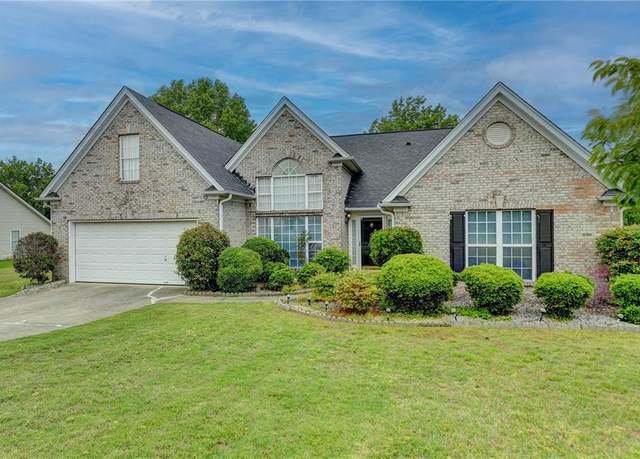 Property at 3865 Portico Run Dr, Buford, GA 30519, 4 beds, 2 baths