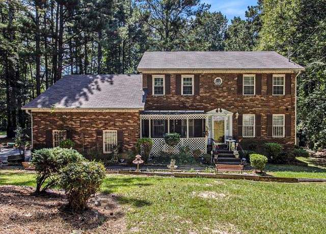 Property at 6507 Swift Creek Dr, Lithonia, GA 30058, 4 beds, 2.5 baths