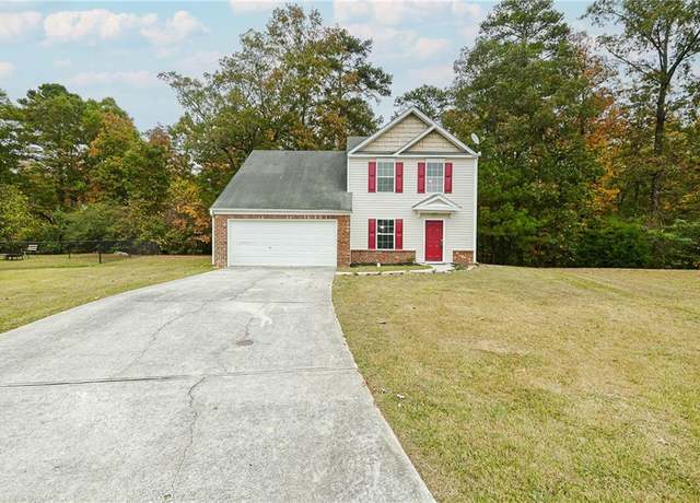 Property at 6743 Merrywood Dr, Fairburn, GA 30213, 3 beds, 2.5 baths