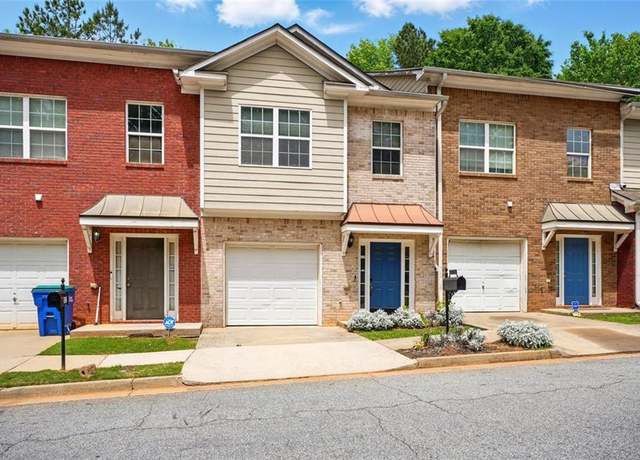 Property at 5019 Lower Elm St, Atlanta, GA 30349, 2 beds, 2.5 baths
