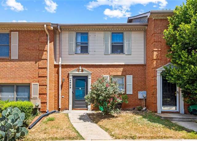 Property at 4698 Shumate Dr, Stone Mountain, GA 30083, 2 beds, 2.5 baths