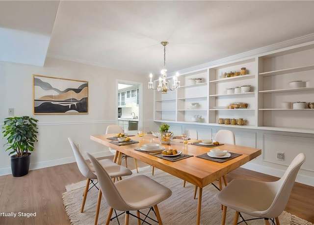 Property at 6851 Roswell Rd Unit D14, Atlanta, GA 30328, 3 beds, 2 baths