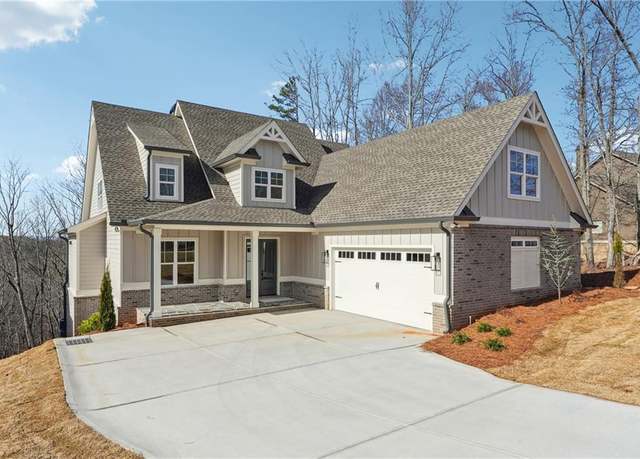 Property at 7375 Crestline Dr, Dawsonville, GA 30534, 5 beds, 4 baths
