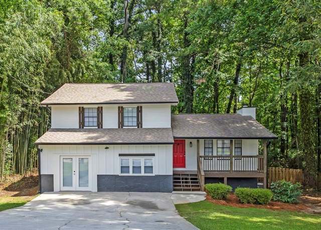 Property at 630 Pennylake Ct, Stone Mountain, GA 30087, 4 beds, 3 baths