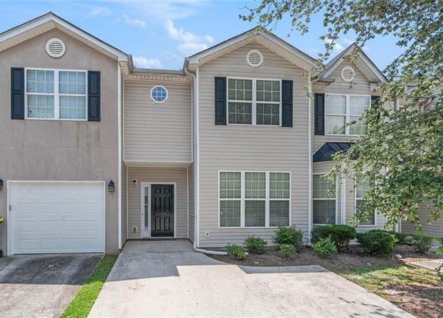 Property at 2284 Nicole Dr, Hampton, GA 30228, 3 beds, 2.5 baths