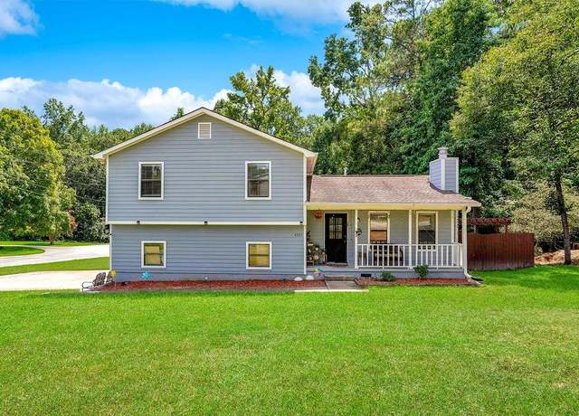 Property at 4227 Summer Wood Dr, Snellville, GA 30039, 4 beds, 2.5 baths