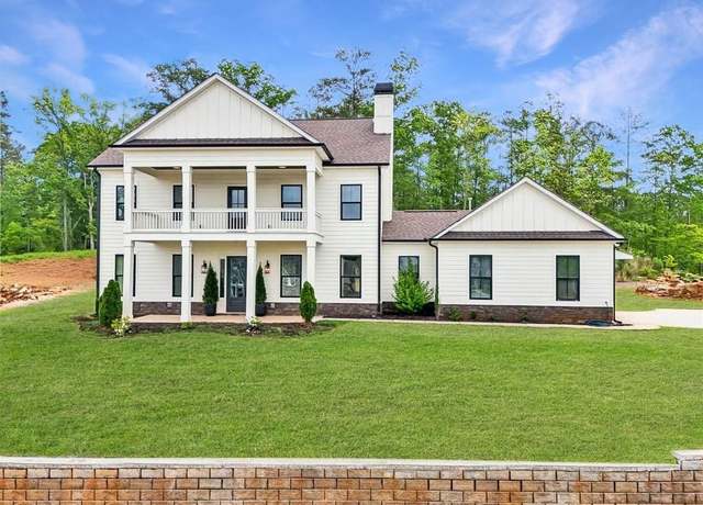 Property at 62 N Shore At Redwine Dr, Newnan, GA 30263, 4 beds, 3.5 baths