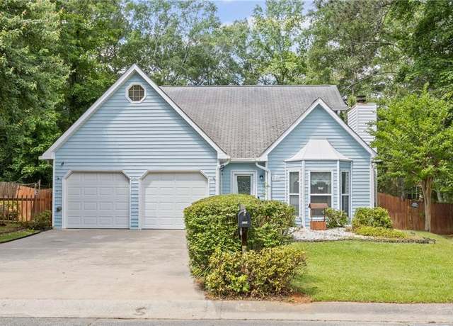 Property at 4038 Sharon Woods Dr, Powder Springs, GA 30127, 3 beds, 2.5 baths