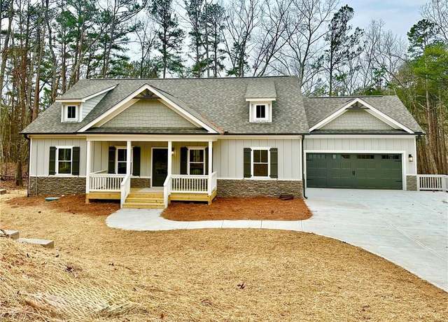 Property at 154 Chickasaw Dr, Waleska, GA 30183, 3 beds, 2 baths